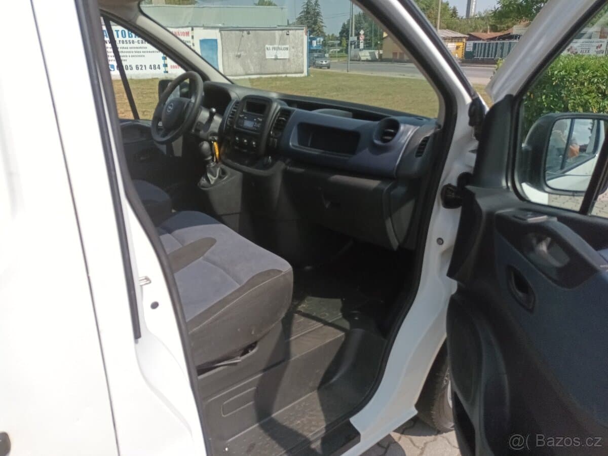 2015 Opel VIVARO - 8