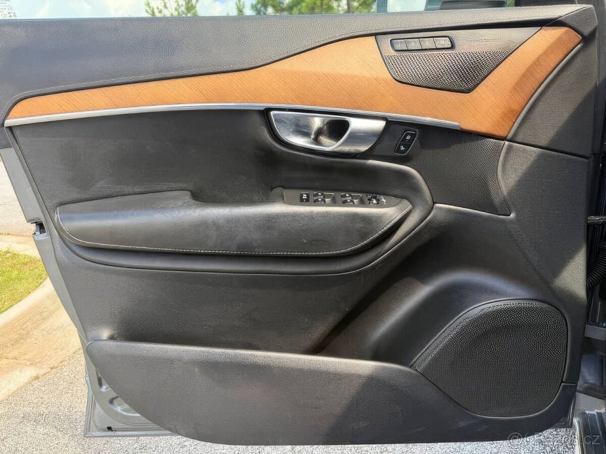 2019 Volvo XC90 - 8