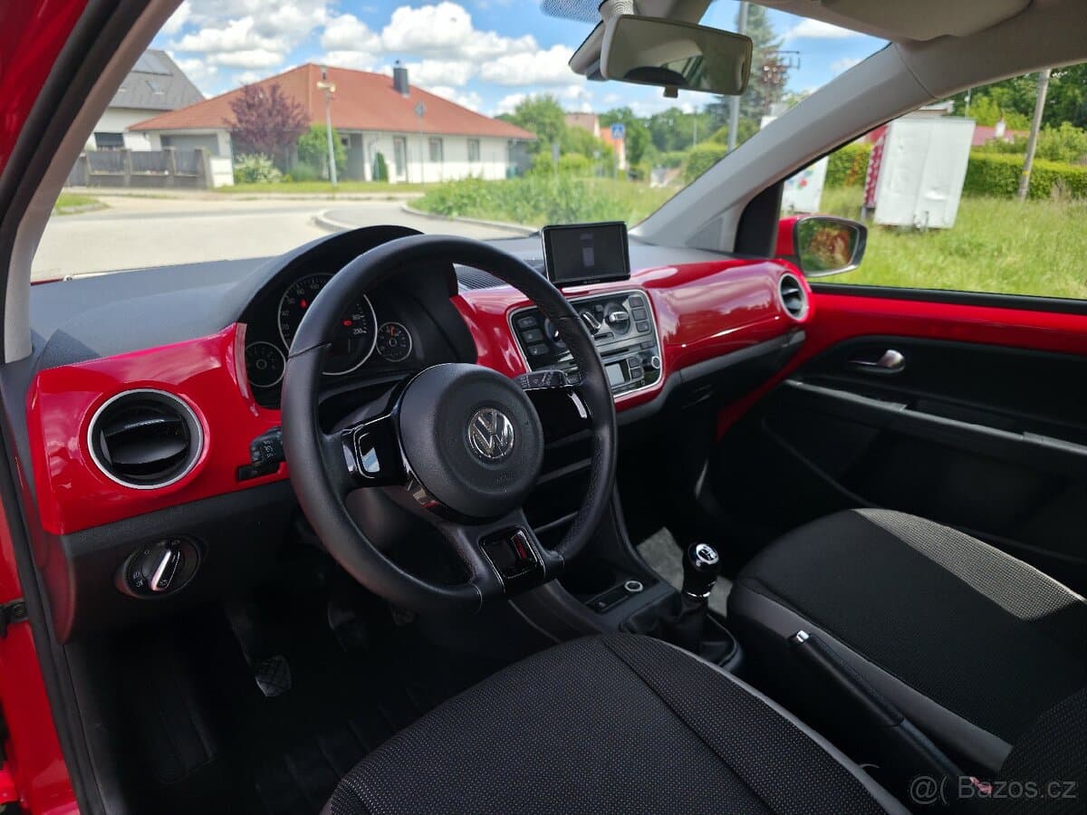 2012 Volkswagen UP! - 8