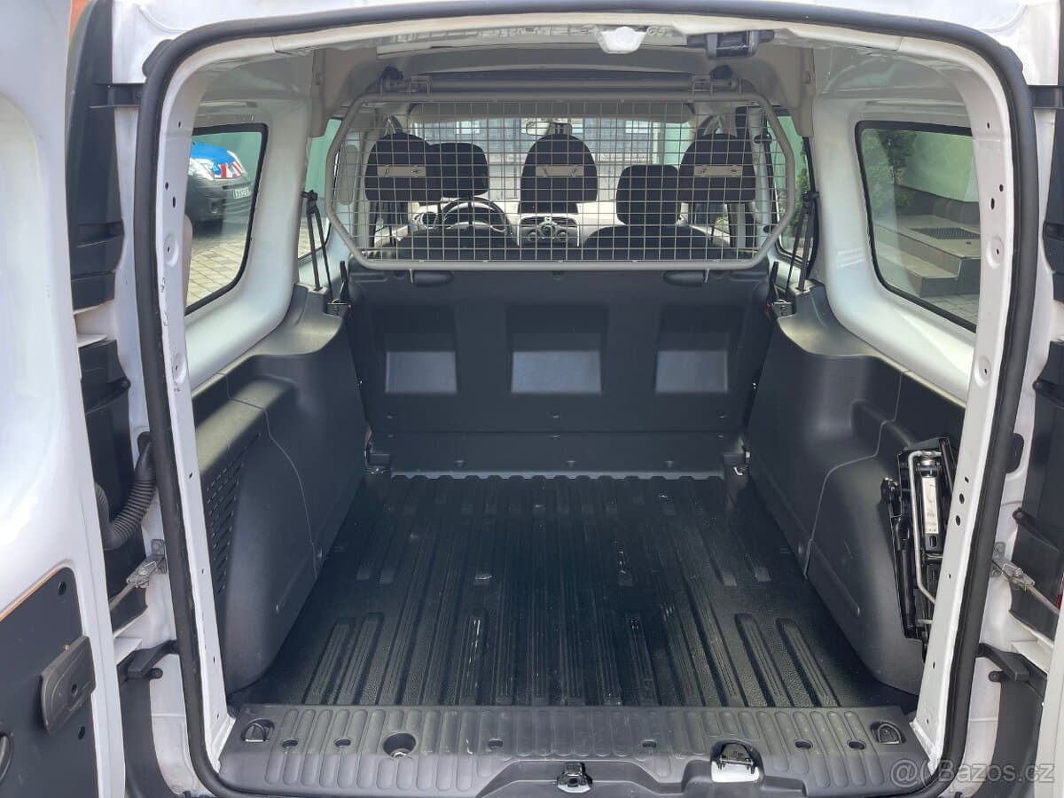 2017 Renault KANGOO - 8