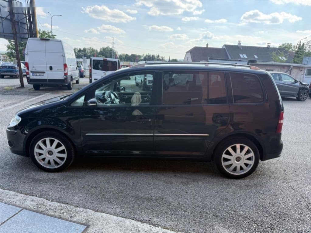 2009 Volkswagen TOURAN - 8