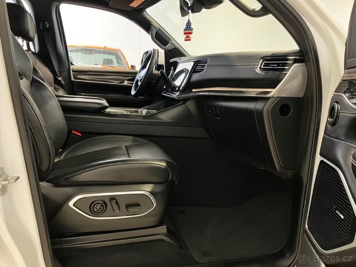 2022 Jeep OSTATNÍ - 8
