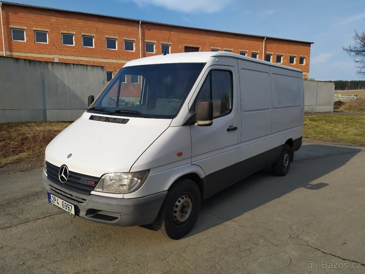 2001 Mercedes-Benz SPRINTER - 8