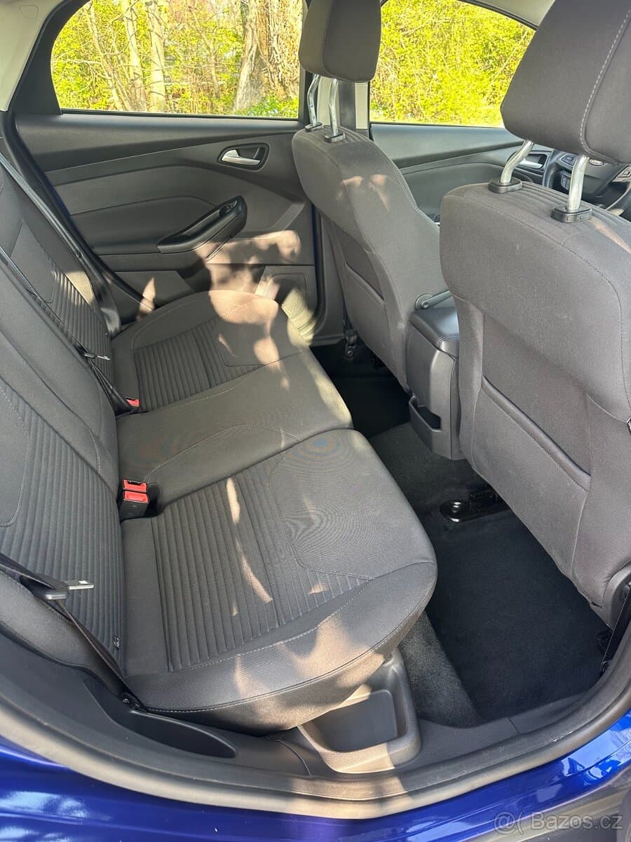 2017 Ford FOCUS - 8