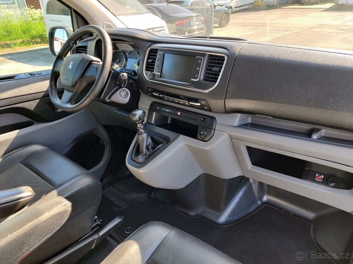 2022 Peugeot EXPERT - 8