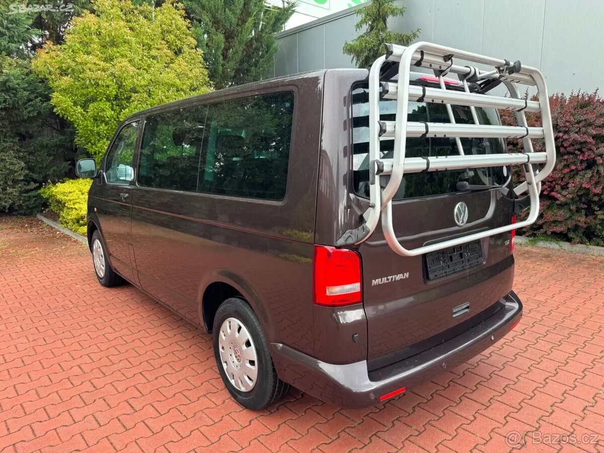 2011 Volkswagen MULTIVAN - 8