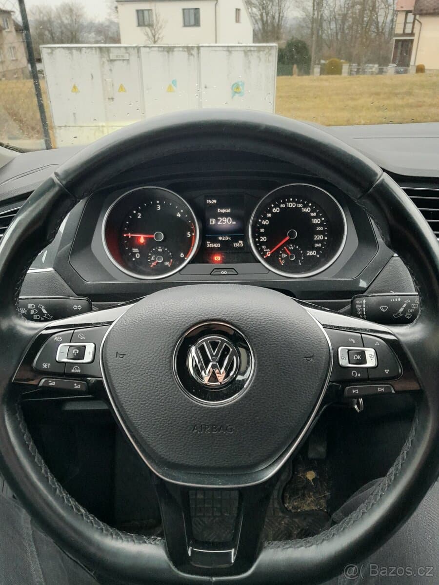 2018 Volkswagen TIGUAN - 8