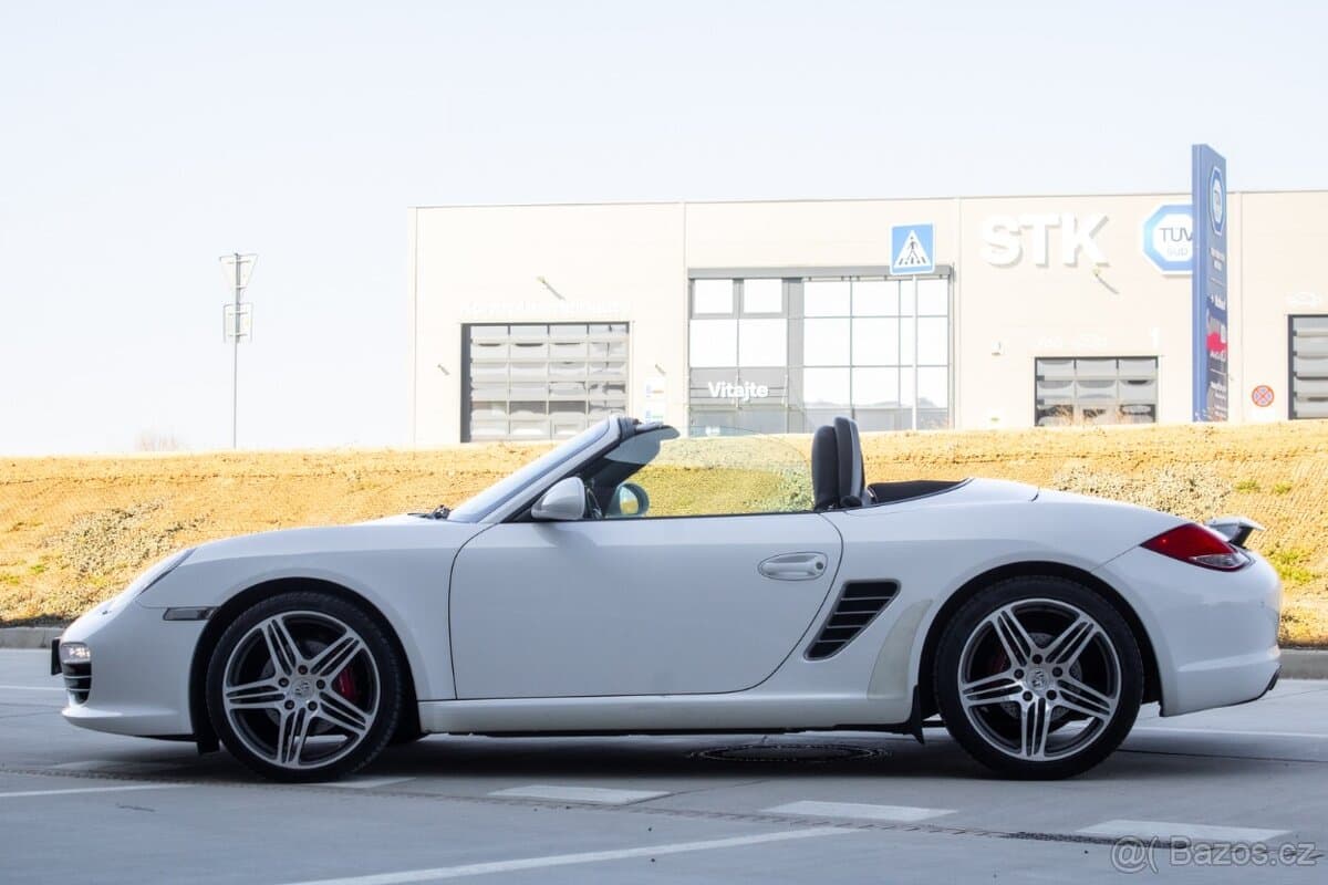 2010 Porsche BOXSTER - 8
