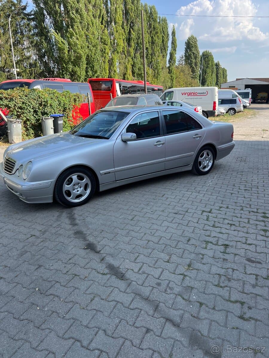 2000 Mercedes-Benz OSTATNÍ - 8