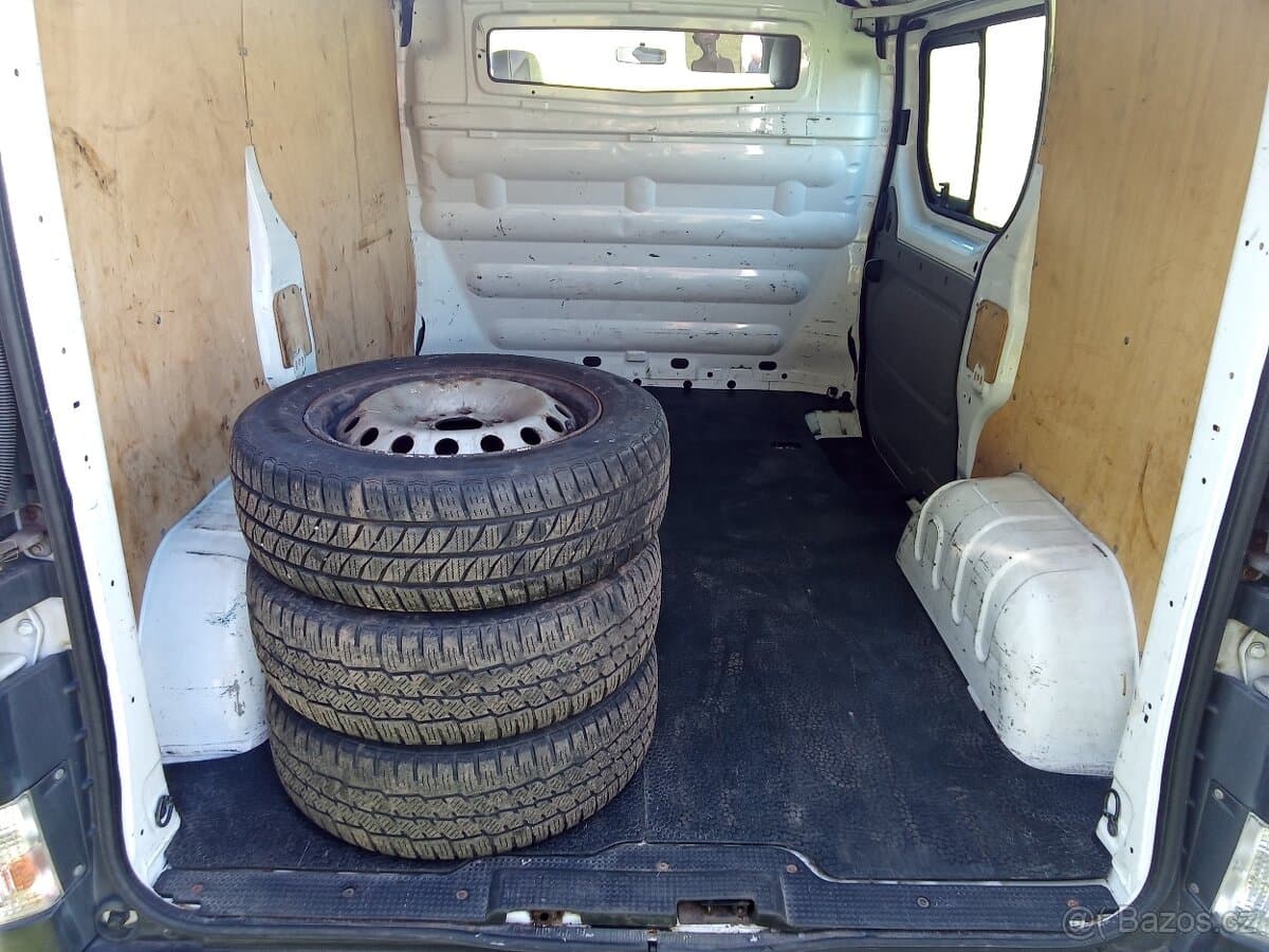 2009 Opel VIVARO - 8