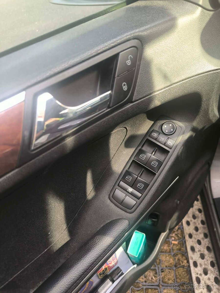2006 Mercedes-Benz OSTATNÍ - 8