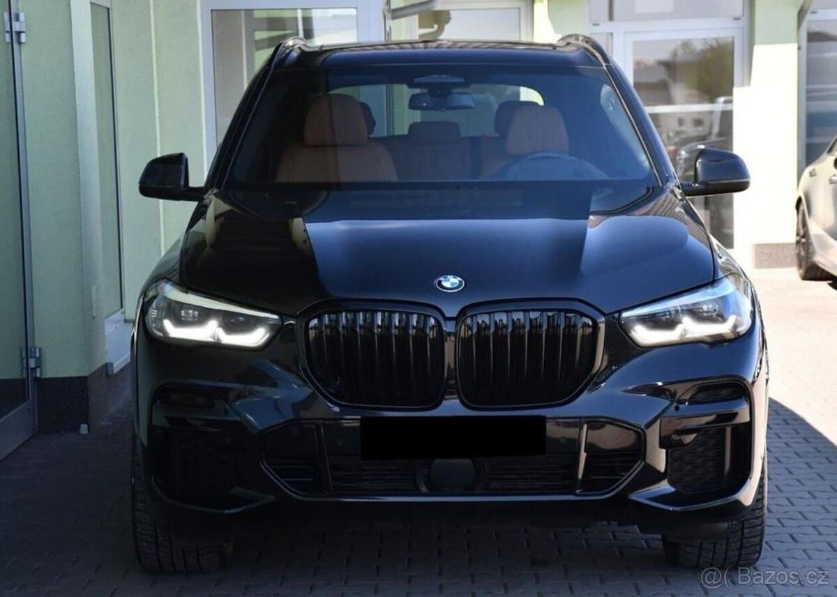 2022 BMW X5 - 8