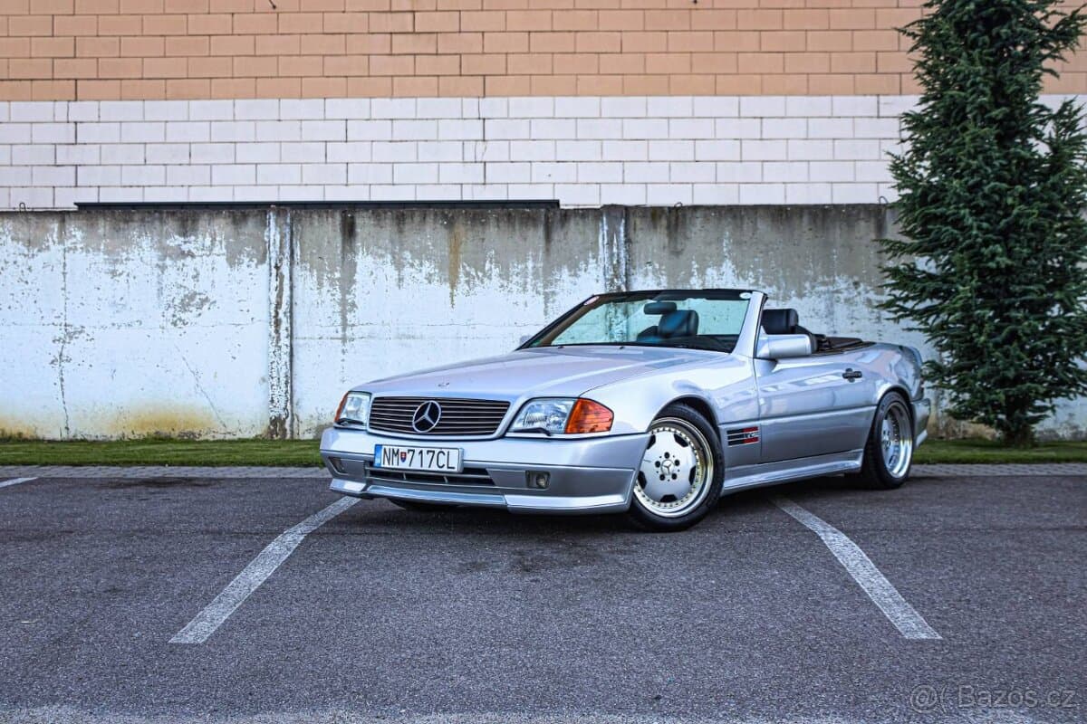 1993 Mercedes-Benz SL - 8