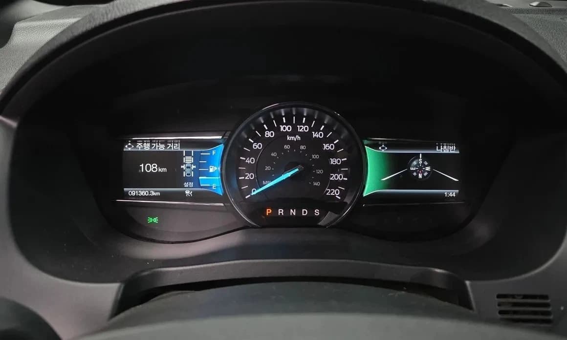 2018 Ford EXPLORER - 8