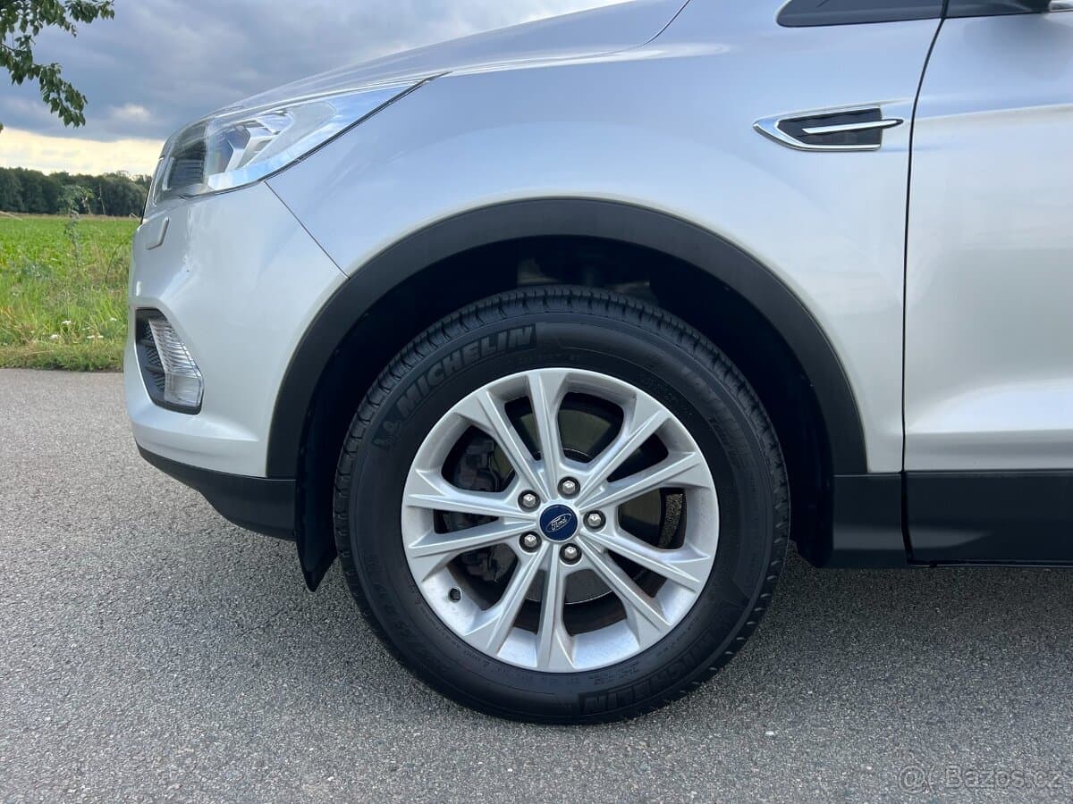 2017 Ford KUGA - 8