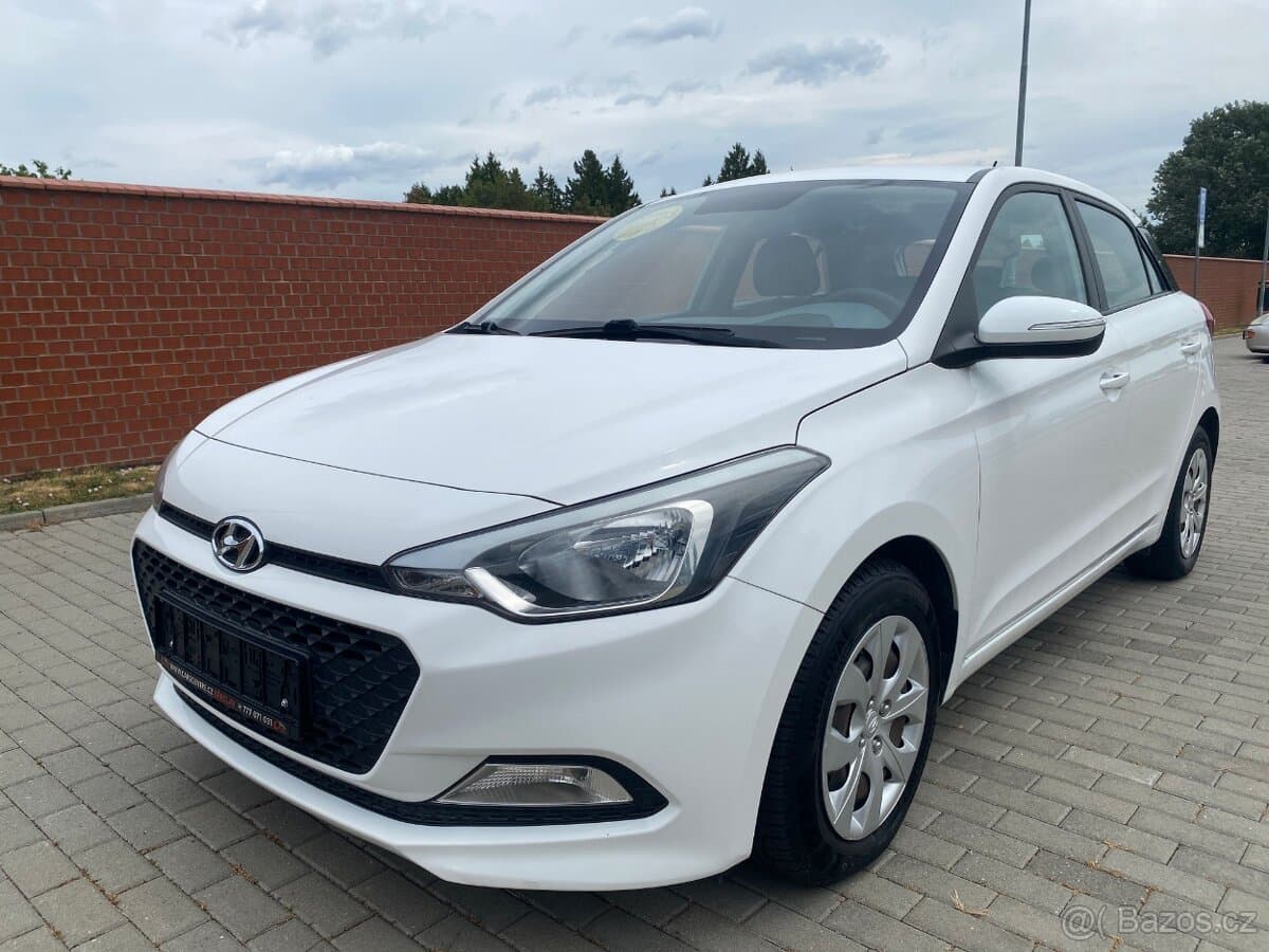 2018 Hyundai i20 - 8
