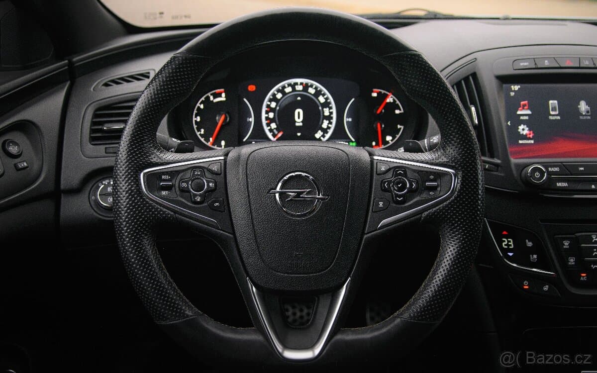 2015 Opel INSIGNIA - 8