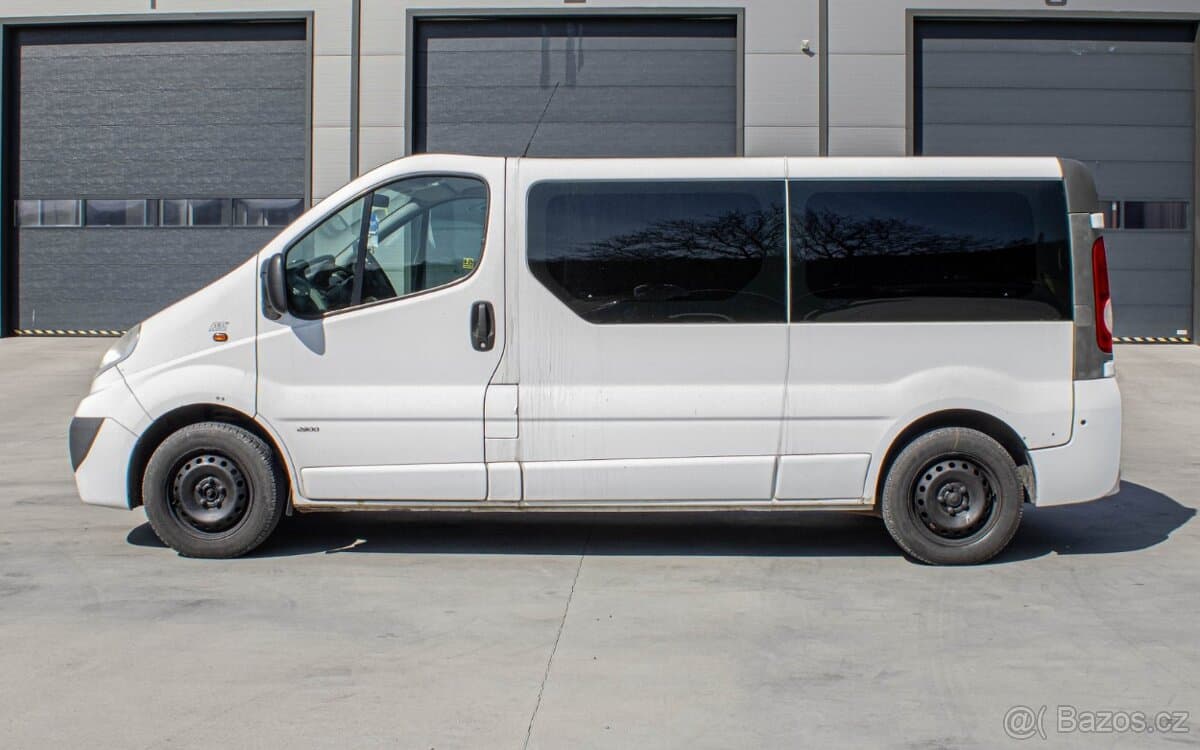 2011 Opel VIVARO - 8