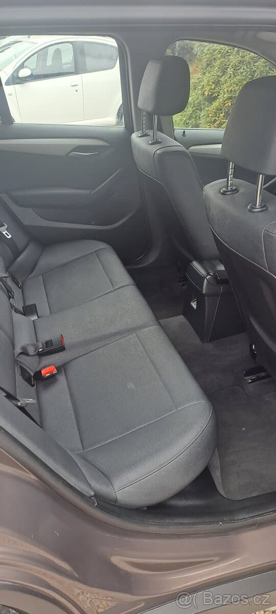 2013 BMW X1 - 8