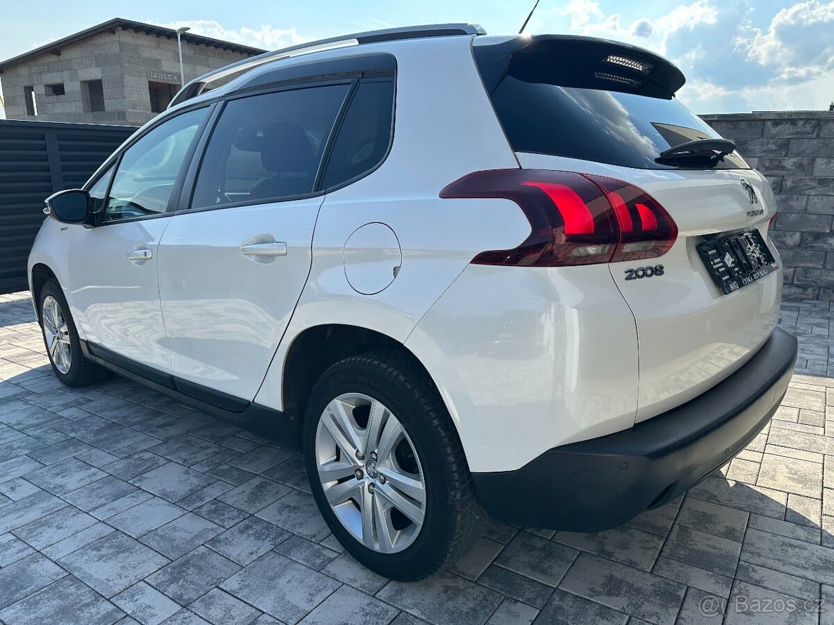 2019 Peugeot 2008 - 8
