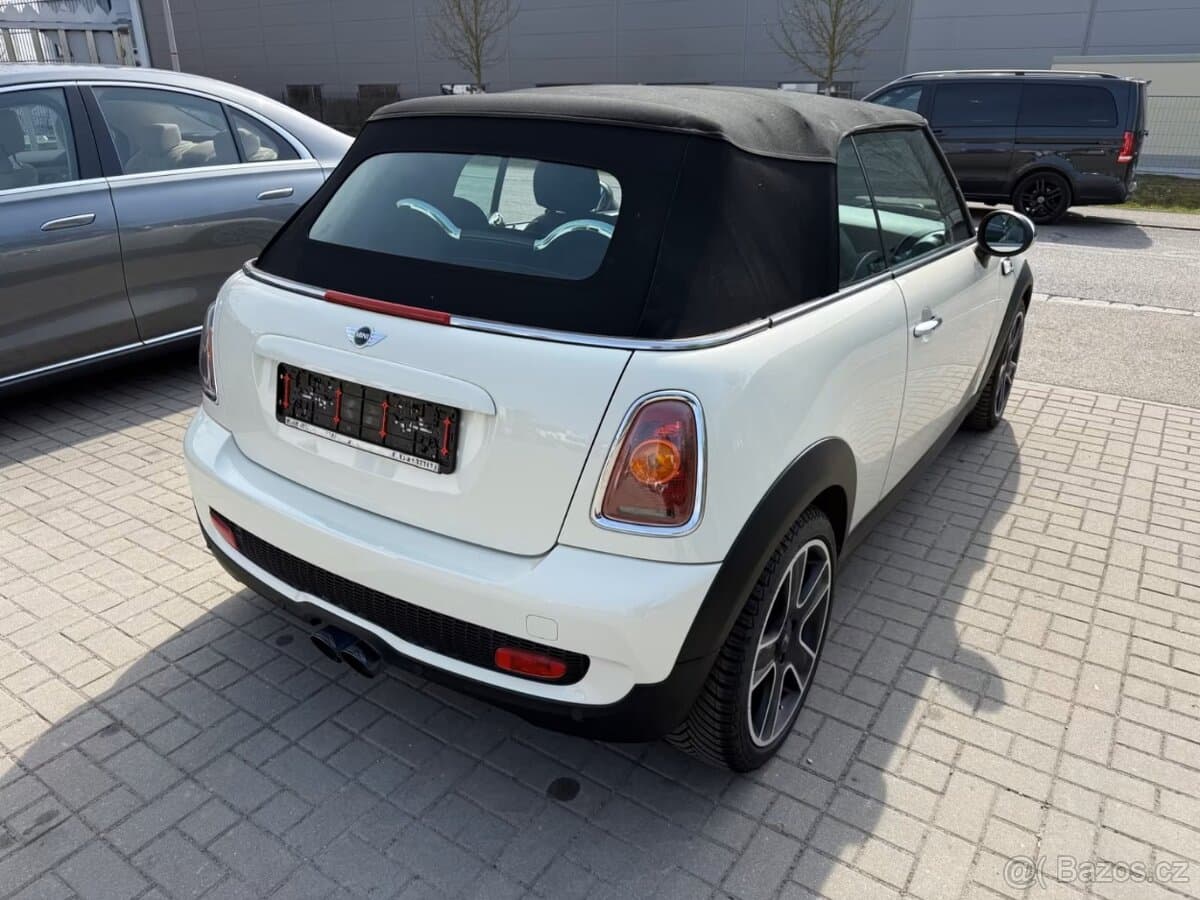 2010 Mini COOPER - 8