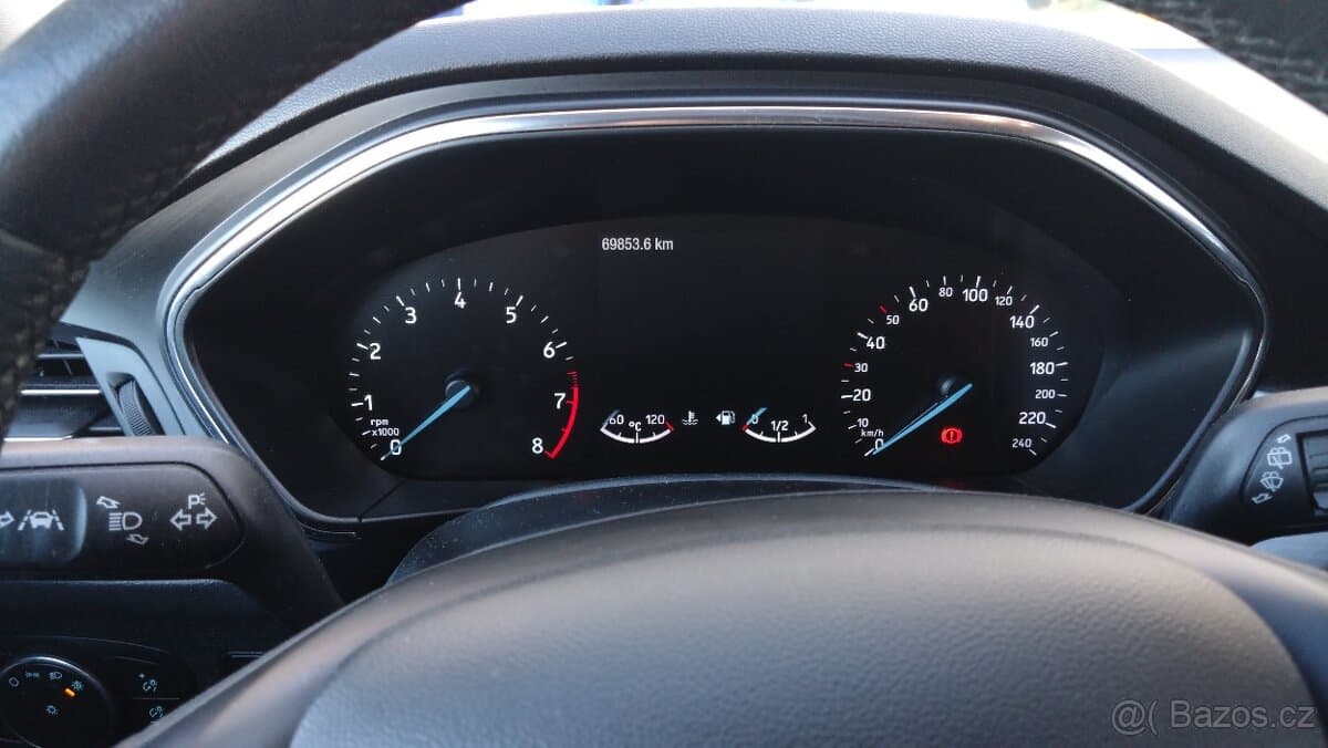 2019 Ford FOCUS - 8
