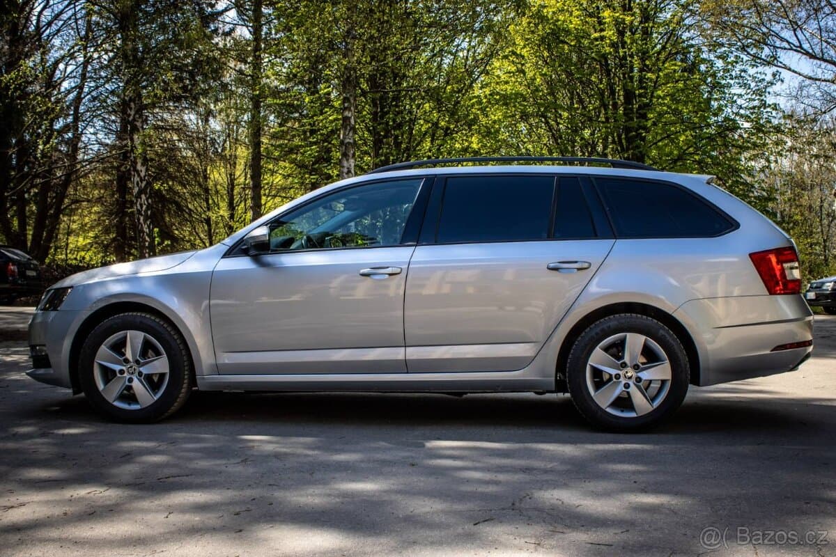 Škoda OCTAVIA - 8