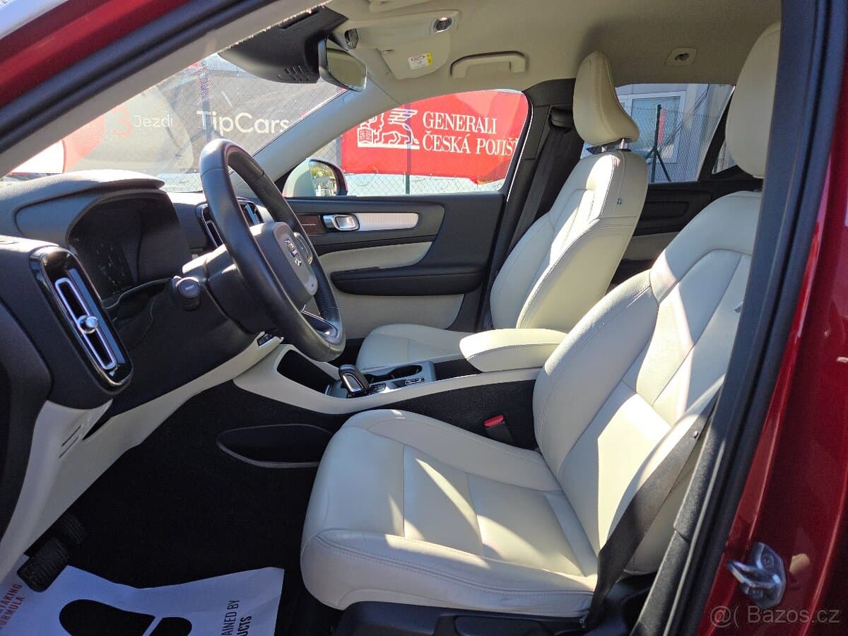 2019 Volvo XC40 - 8