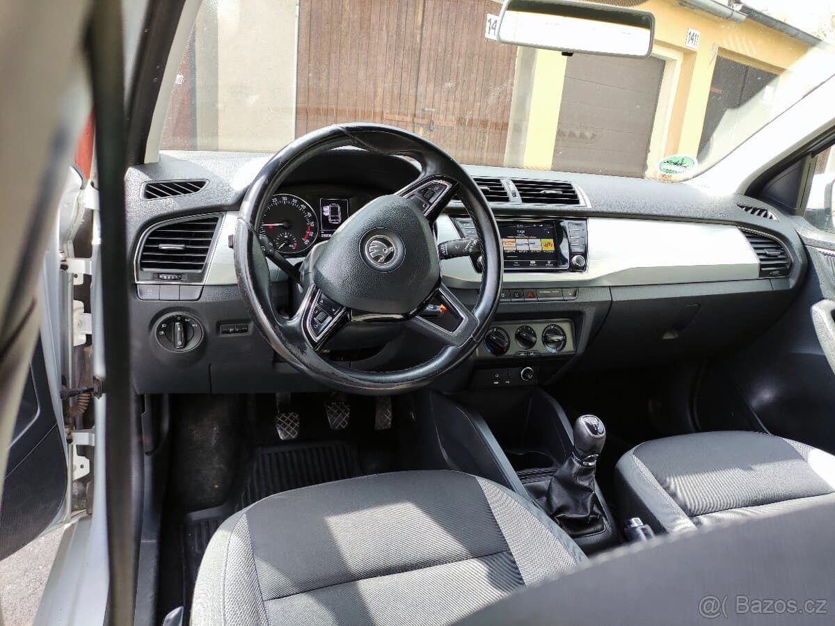 2015 Škoda FABIA - 8