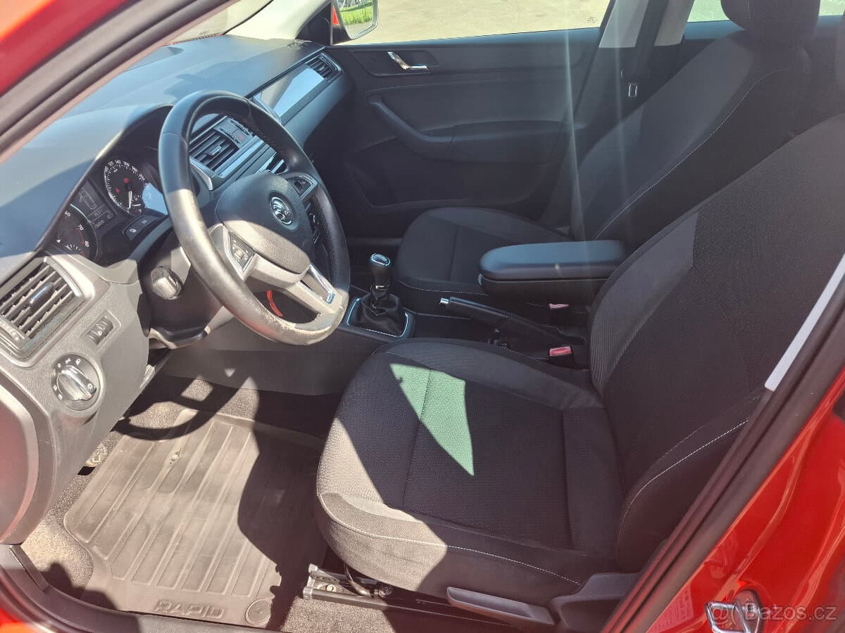 2014 Škoda RAPID - 8