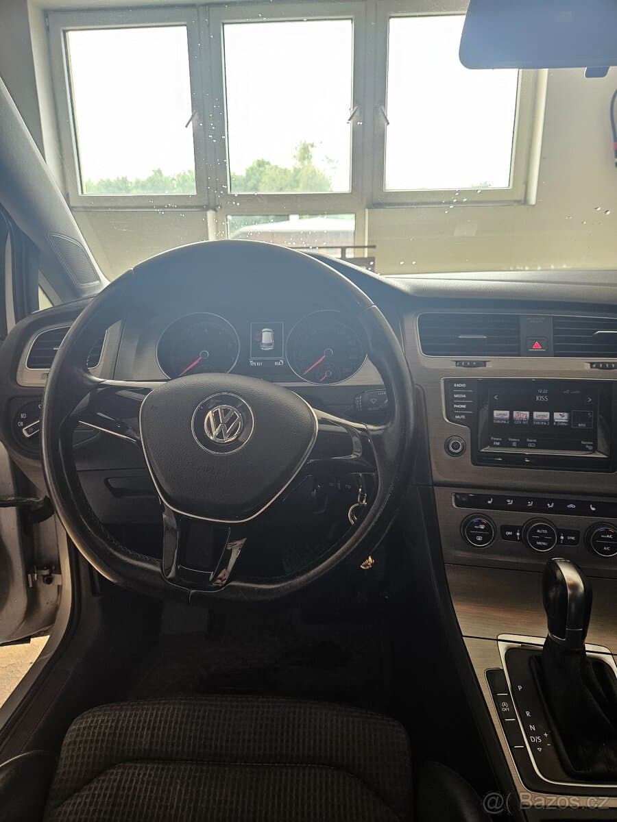 2014 Volkswagen GOLF - 8