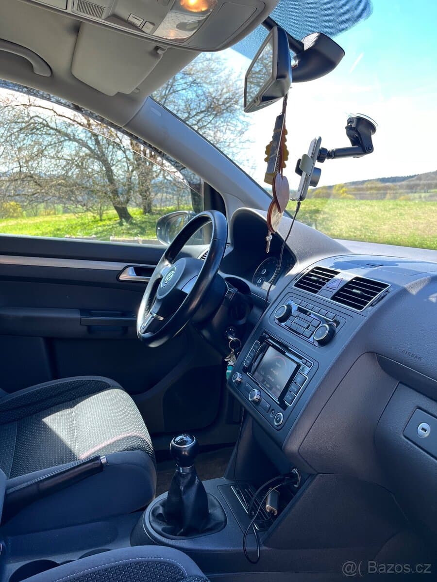 2011 Volkswagen TOURAN - 8