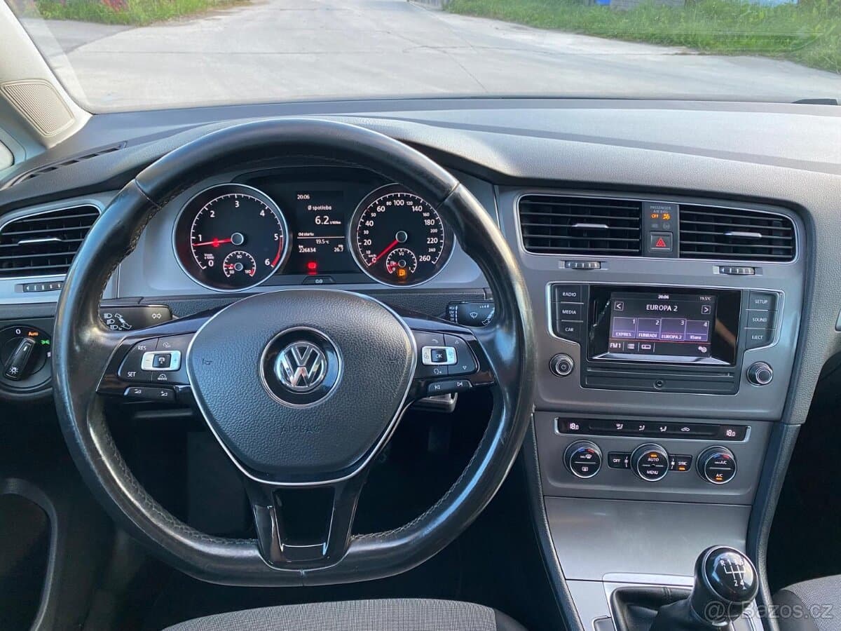 2014 Volkswagen GOLF - 8