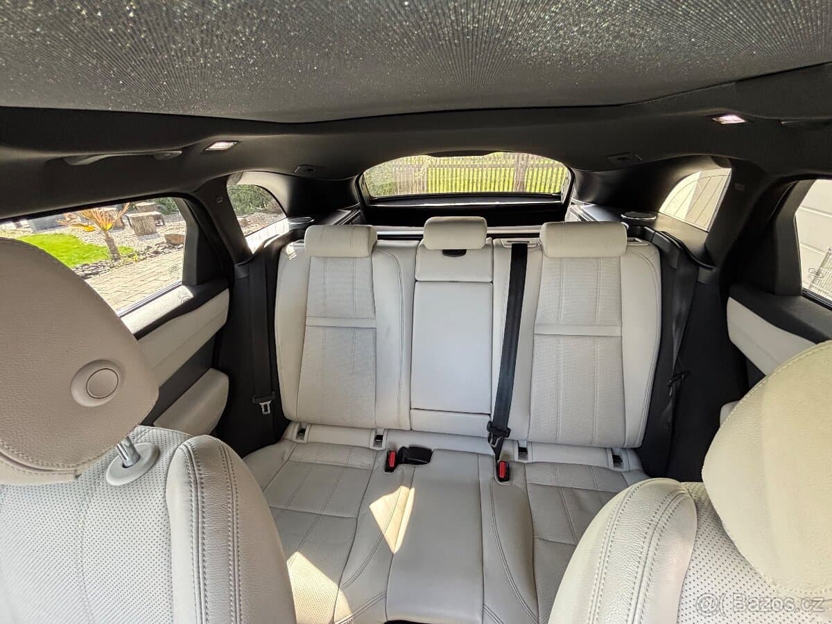 2018 Land Rover RANGE ROVER VELAR - 8