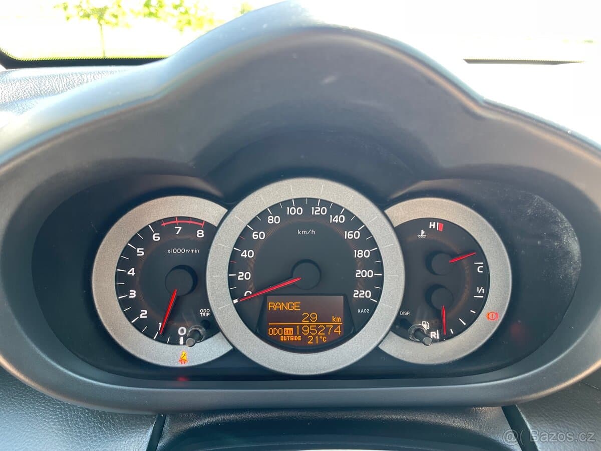 2007 Toyota RAV4 - 8