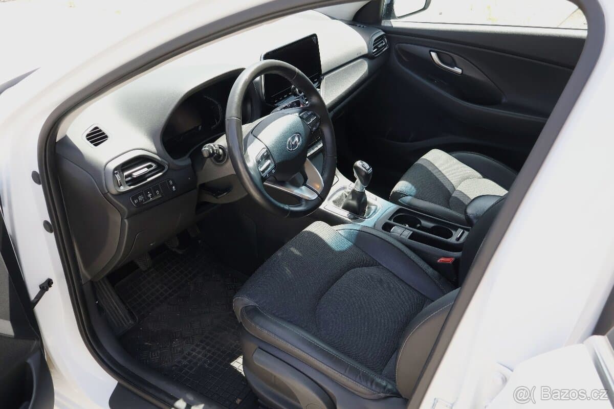 2022 Hyundai i30 - 8