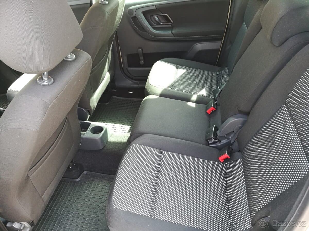Škoda ROOMSTER - 8