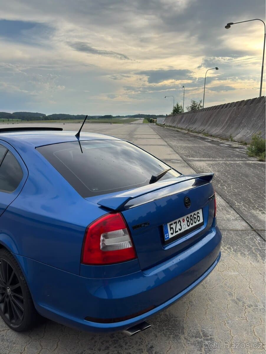 Škoda OCTAVIA - 8