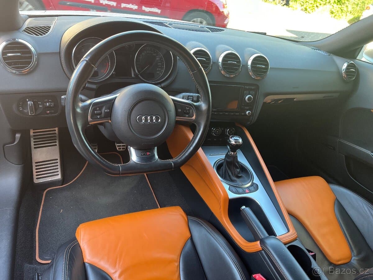 2008 Audi TT - 8