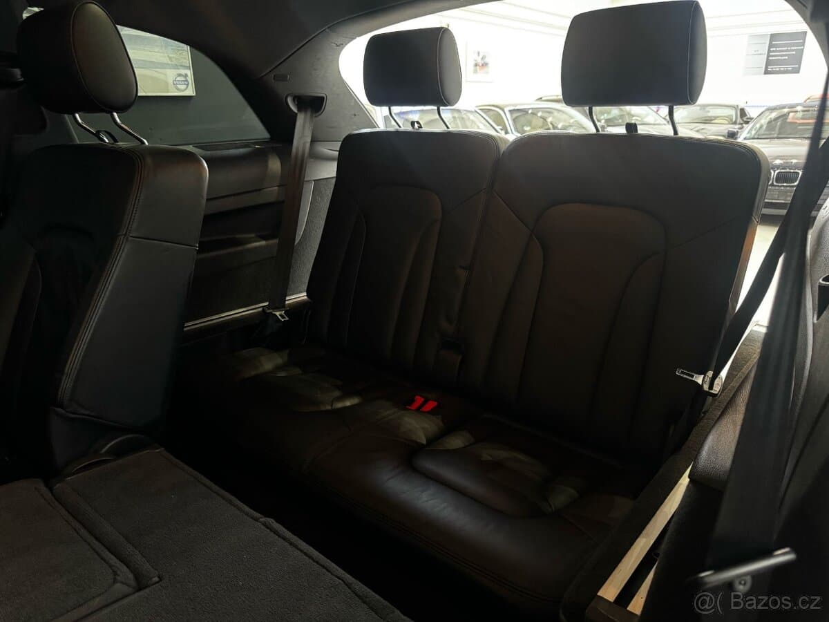 Audi Q7 - 8