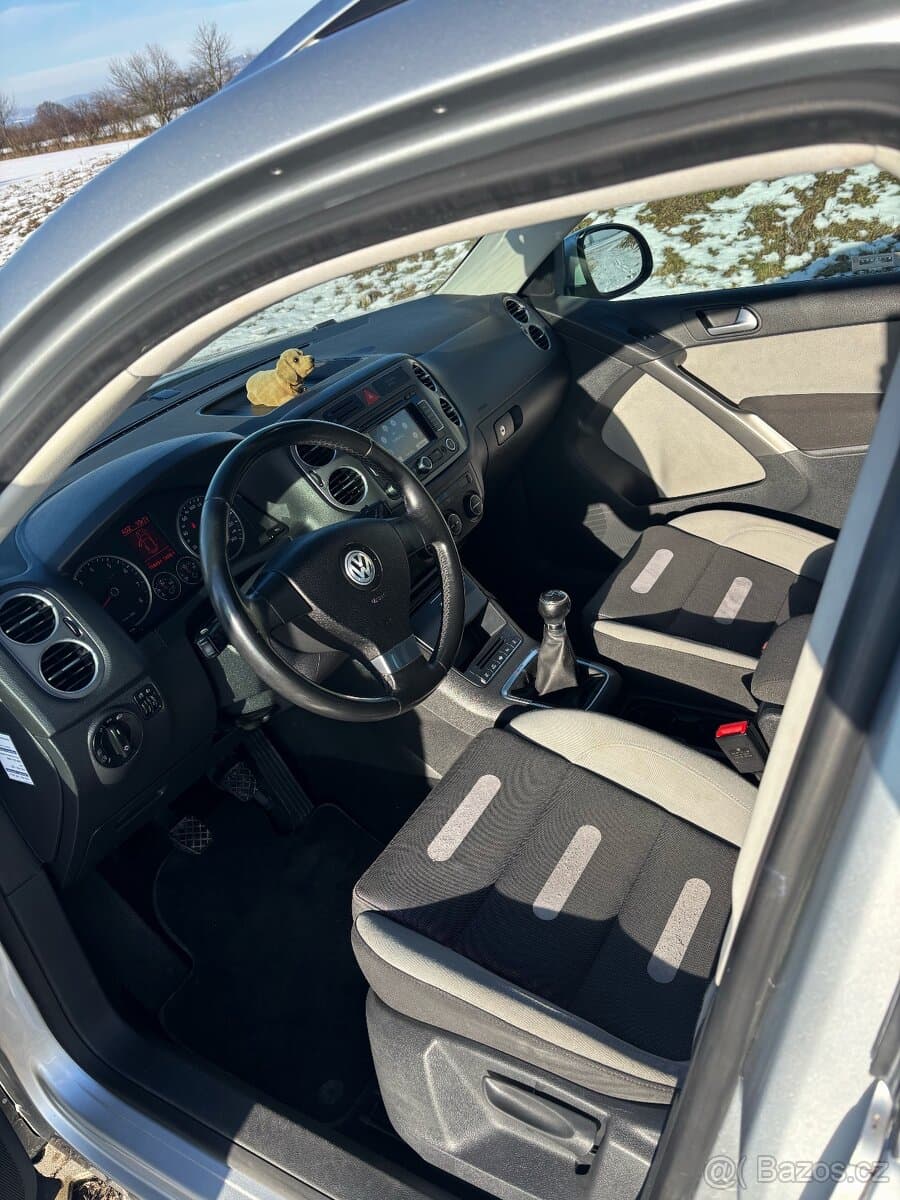 2008 Volkswagen TIGUAN - 8