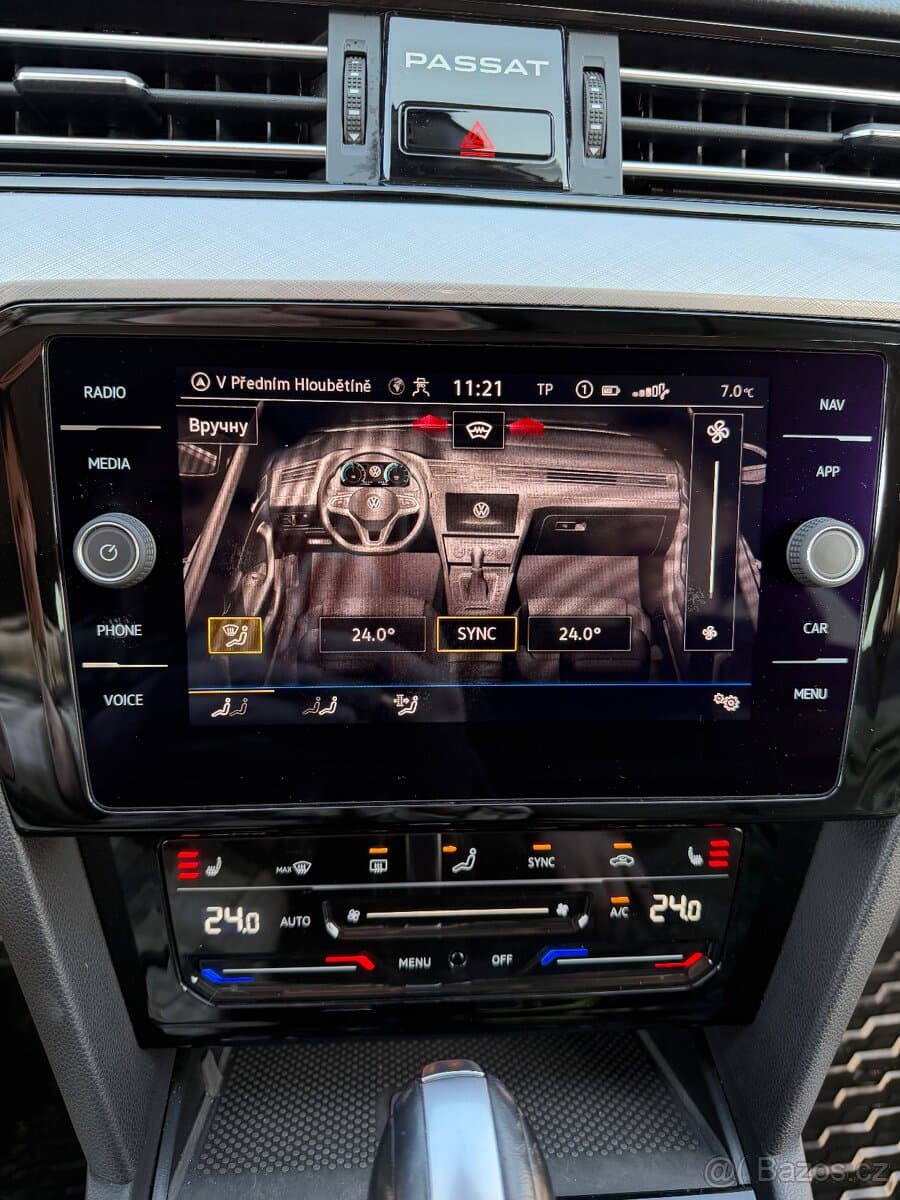 2021 Volkswagen PASSAT - 8