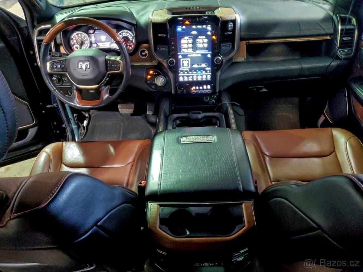 2020 RAM 1500 - 8