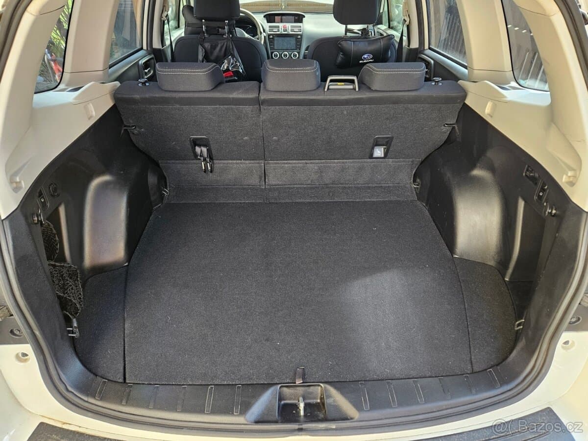 2018 Subaru FORESTER - 8