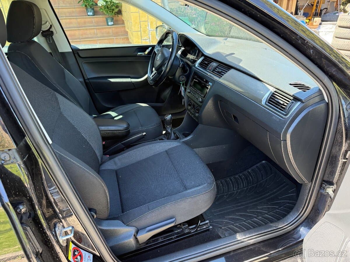 2014 Škoda RAPID - 8