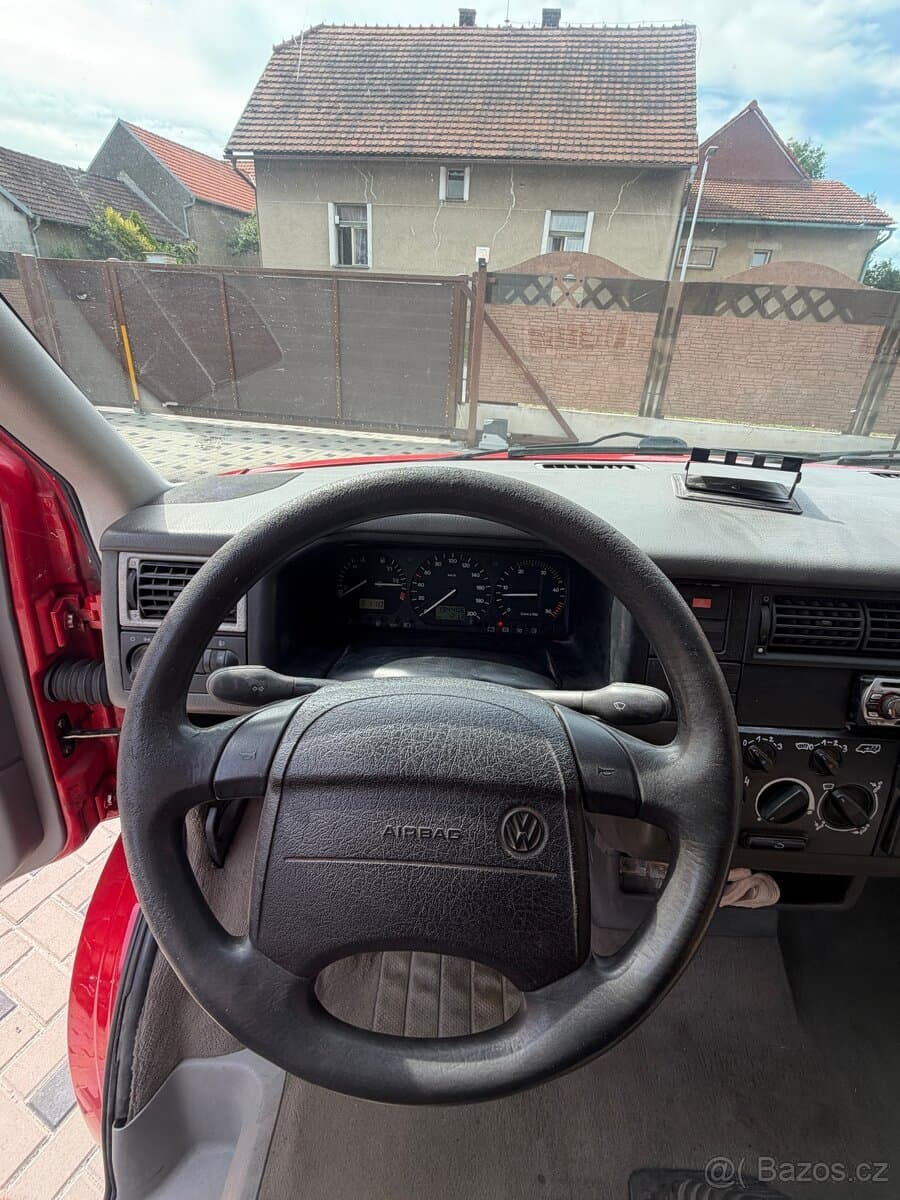 1997 Volkswagen MULTIVAN - 8