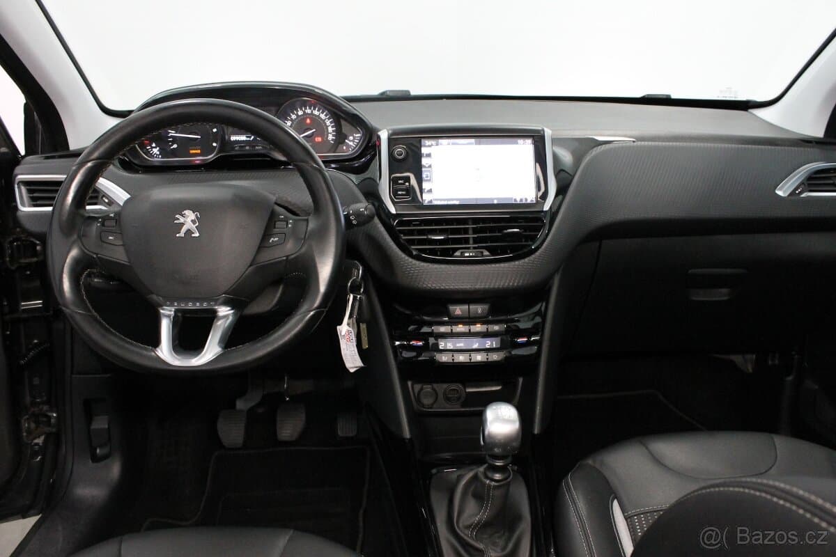 2016 Peugeot 2008 - 8