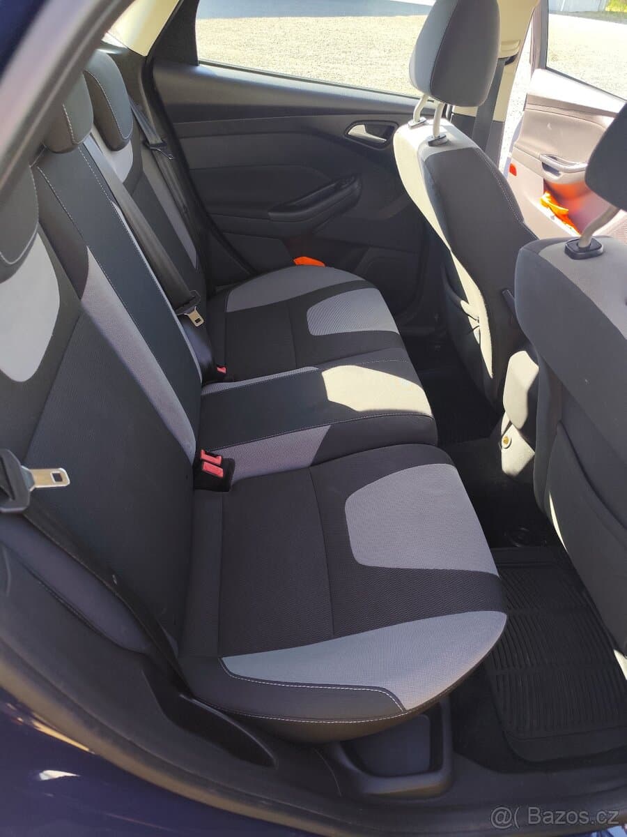 2012 Ford FOCUS - 8
