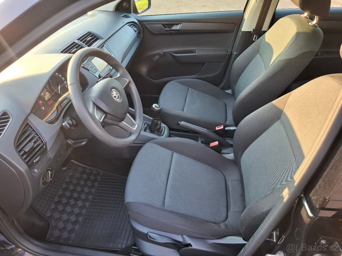 2015 Škoda FABIA - 8
