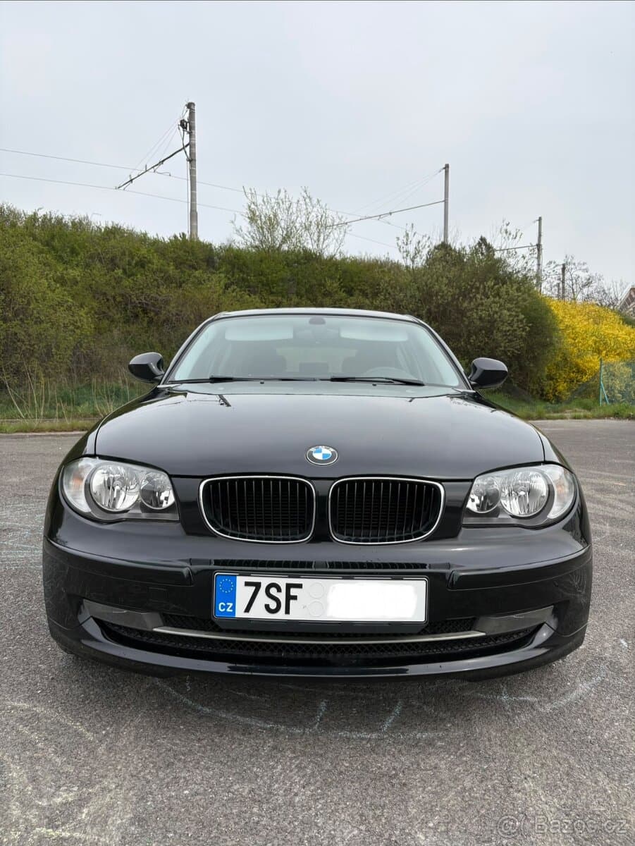 2011 BMW 1-SERIES - 8